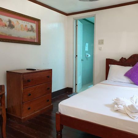 Shipwrecked Pension El Nido Exterior photo